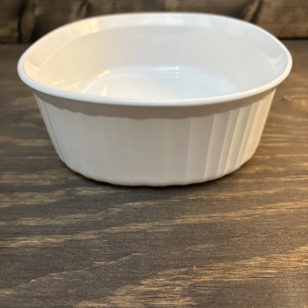 Corning Ware French White F-2-B 2.8 Lt & F-12-B 1.8 Lt Casserole Dishes No Lids
